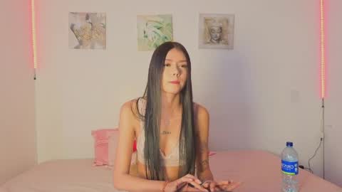 maddiexcooper online show from May 2026 10:06:02 PM