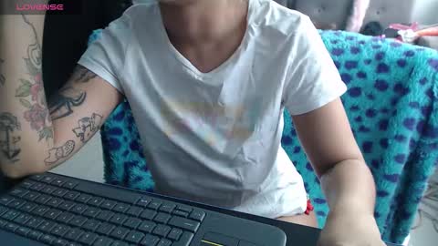 maddiie and clyde online show from March 2026 02:12:02 PM