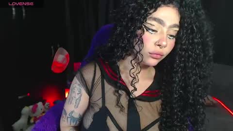 Snapshot of maddiie_and_clyde chatting on May 2026 03:03:02 AM maddiie and clyde online show from May 2026 03:03:02 AM