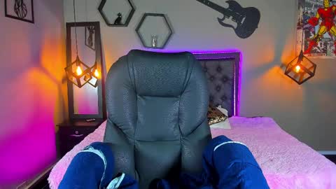 Maddie online show from March 2025 02:23:02 PM