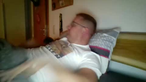 Maddin online show from November 2025 05:18:01 PM