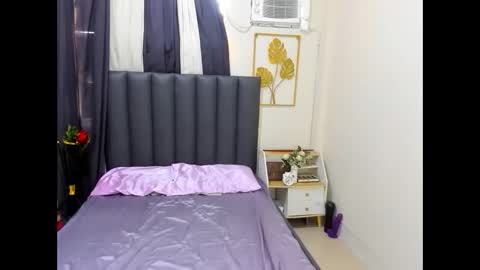 Snapshot of maddison_lore chatting on April 2026 05:07:02 AM Maddison online show from April 2026 05:07:02 AM