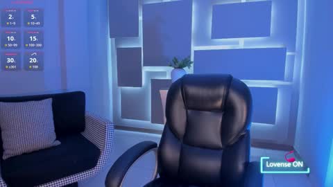 Maddison online show from March 2026 08:59:01 PM