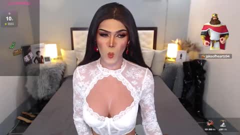 Snapshot of maddisonwil chatting on December 2024 02:11:02 AM M A D D Y online show from December 2024 02:11:02 AM