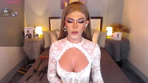 Snapshot of maddisonwil chatting on February 2025 07:40:01 AM M A D D Y online show from February 2025 07:40:01 AM