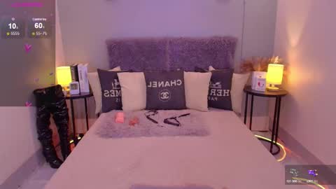 Snapshot of maddisonwil chatting on February 2025 05:04:02 AM M A D D Y online show from February 2025 05:04:02 AM