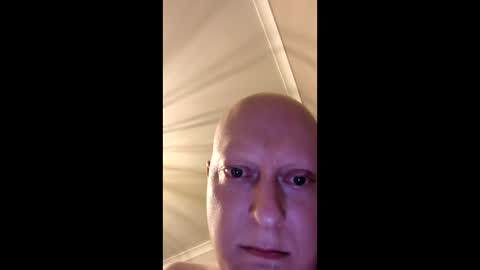 Snapshot of maddogg17 chatting on December 2025 05:52:02 PM maddogg17 online show from December 2025 05:52:02 PM