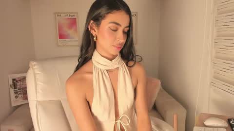 Snapshot of maddy_bronw chatting on May 2026 12:07:01 AM Maddy online show from May 2026 12:07:01 AM