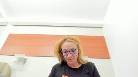Snapshot of maddy_cartter chatting on July 2026 10:10:01 AM maddy cartter online show from July 2026 10:10:01 AM