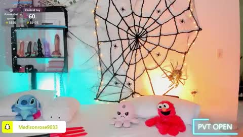 Snapshot of maddy_rose12 chatting on October 2025 04:30:02 PM Maddy rose12 online show from October 2025 04:30:02 PM