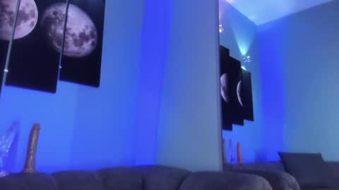 Snapshot of maddy_walker chatting on December 2024 11:18:02 PM Maddy online show from December 2024 11:18:02 PM