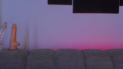 Snapshot of maddy_walker chatting on December 2024 12:43:02 AM Maddy online show from December 2024 12:43:02 AM