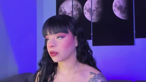 Snapshot of maddy_walker chatting on March 2025 09:22:01 PM Maddy online show from March 2025 09:22:01 PM