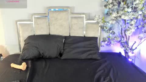 maddybenson online show from October 2025 03:37:01 AM