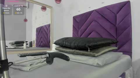 maddyjohnsonn online show from November 2025 03:39:02 AM