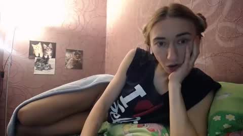 Snapshot of made_x_heaven chatting on December 2024 03:38:02 PM Julia online show from December 2024 03:38:02 PM