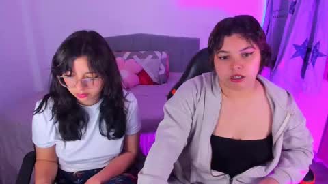 madelaine_taylor online show from April 2026 10:54:02 PM