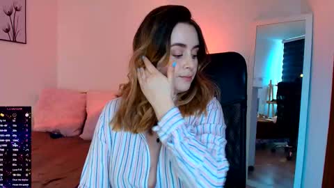 Snapshot of madelamee chatting on September 2025 05:13:01 PM madelamee online show from September 2025 05:13:01 PM