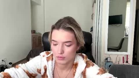 Alisa online show from July 2026 06:17:02 AM