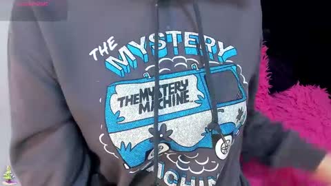 Snapshot of madelin_clerk chatting on December 2024 02:01:02 PM Madelin Clerk online show from December 2024 02:01:02 PM