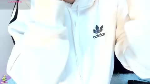 Snapshot of madelin_clerk chatting on December 2024 03:13:01 PM Madelin Clerk online show from December 2024 03:13:01 PM