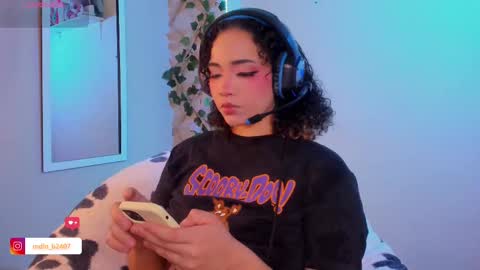 Madeline  online show from September 2025 11:59:01 PM