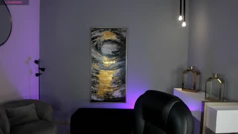 Snapshot of madelinefox_ chatting on March 2025 09:31:02 AM Madeline online show from March 2025 09:31:02 AM