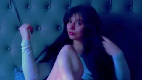 madelynvelure online show from March 2026 11:10:01 AM