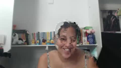 Letty online show from October 2025 09:27:02 PM