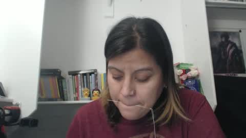 Letty online show from December 2025 09:34:02 PM