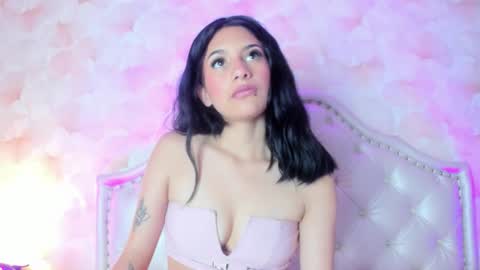 madhison_5 online show from November 2025 08:40:02 PM