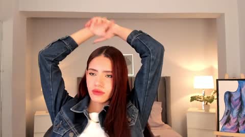 Snapshot of madie_collins7 chatting on January 2025 12:42:02 PM Madie online show from January 2025 12:42:02 PM