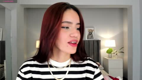 Snapshot of madie_collins7 chatting on January 2025 12:02:02 PM Madie online show from January 2025 12:02:02 PM