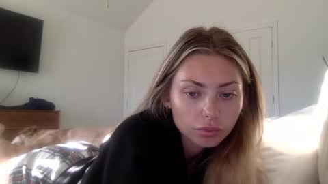 Snapshot of madirose69 chatting on October 2025 01:57:02 PM mari rose online show from October 2025 01:57:02 PM