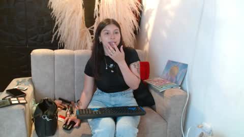 Snapshot of madison85535 chatting on April 2026 02:29:01 PM madison85535 online show from April 2026 02:29:01 PM