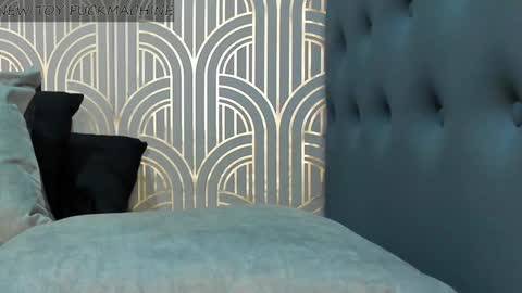   online show from January 2025 03:15:01 AM