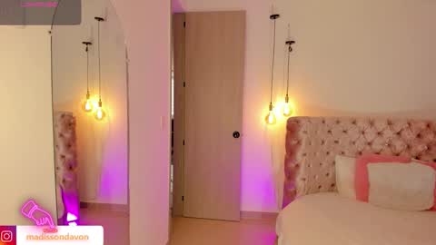 Snapshot of madisson_davon chatting on February 2026 09:24:02 PM Madisson Davon online show from February 2026 09:24:02 PM