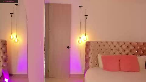 Snapshot of madisson_davon chatting on March 2026 08:36:02 PM Madisson Davon online show from March 2026 08:36:02 PM