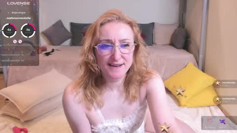 Snapshot of madissonkiss chatting on March 2026 12:43:01 AM Madisson online show from March 2026 12:43:01 AM