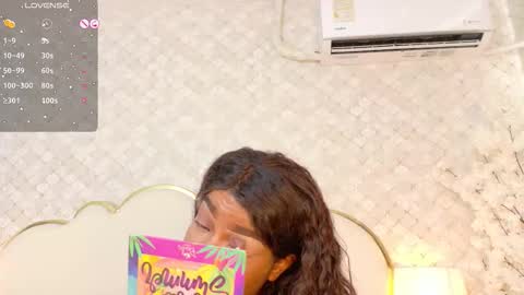 Snapshot of madissonlopez chatting on December 2025 08:46:01 PM Madisson Lopez online show from December 2025 08:46:01 PM