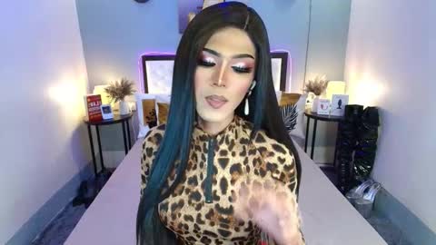 Wil online show from October 2025 06:52:01 PM