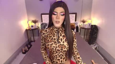 Wil online show from October 2025 03:03:02 AM