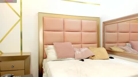 Snapshot of mady_edwards chatting on January 2025 03:04:02 AM Mady online show from January 2025 03:04:02 AM