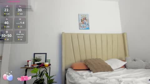 Snapshot of mady_edwards chatting on February 2026 04:52:01 AM Mady online show from February 2026 04:52:01 AM