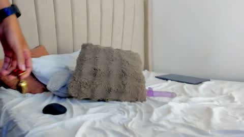 Snapshot of mady_edwards chatting on February 2026 12:20:02 AM Mady online show from February 2026 12:20:02 AM