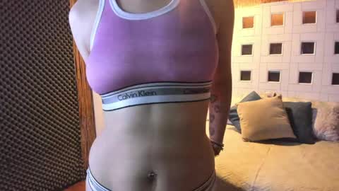 Snapshot of madydoll_ chatting on April 2026 08:57:01 PM Mady online show from April 2026 08:57:01 PM