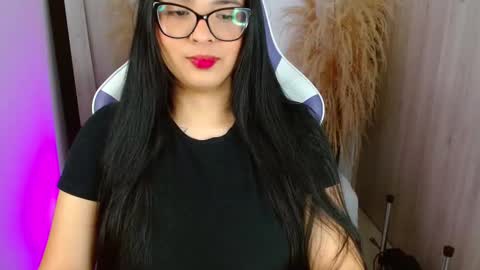 Snapshot of madyyson_hot chatting on November 2025 12:44:02 PM Madyson hot online show from November 2025 12:44:02 PM