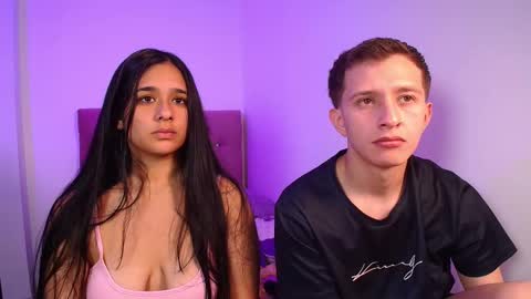 Snapshot of mae_nathan chatting on December 2025 05:33:02 PM mae and nathan online show from December 2025 05:33:02 PM