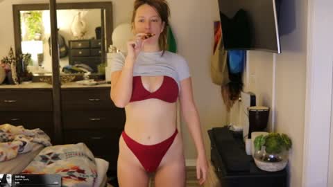 Mae online show from February 2026 06:58:01 PM