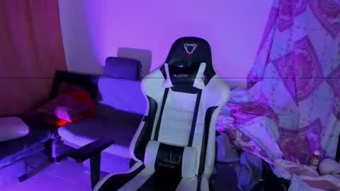 mafecito24 online show from October 2025 01:06:02 AM